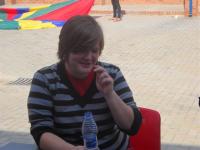 Duislig en Mez'o Help met Brei projek